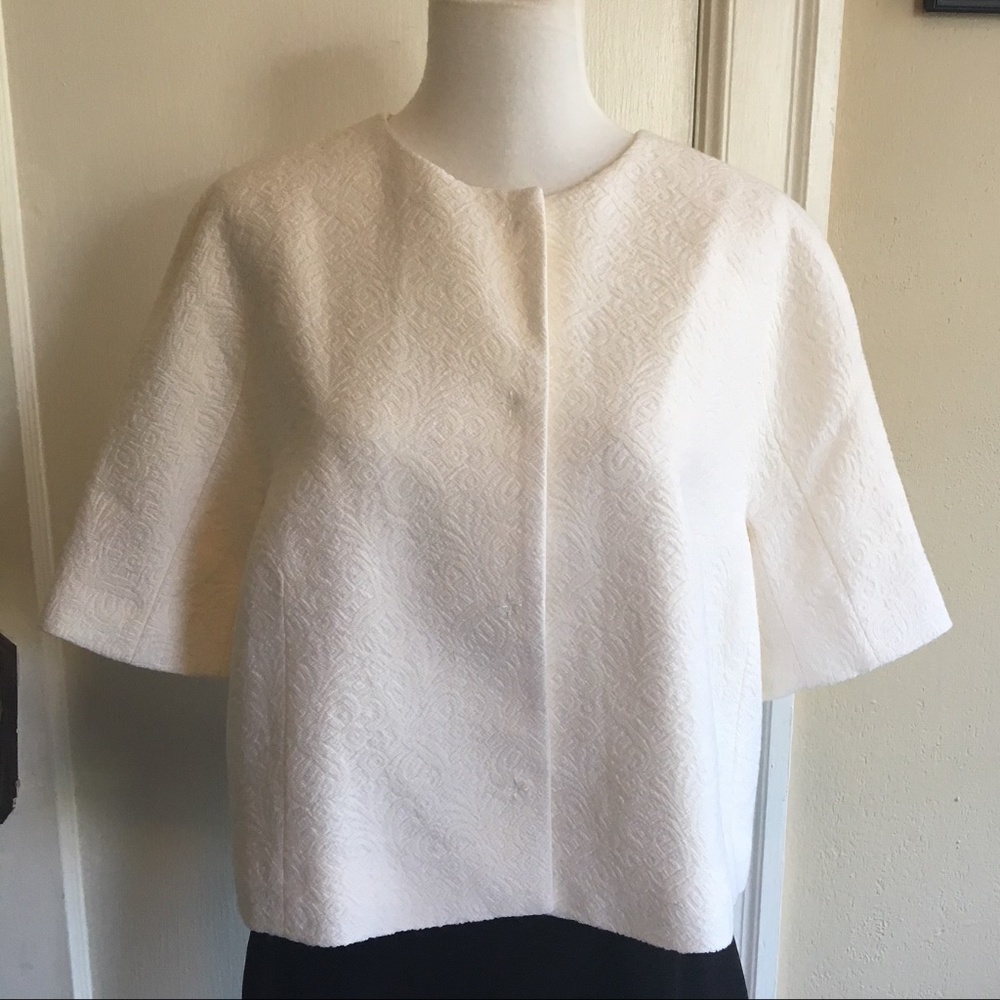 ELIE TAHARI Swing Coat